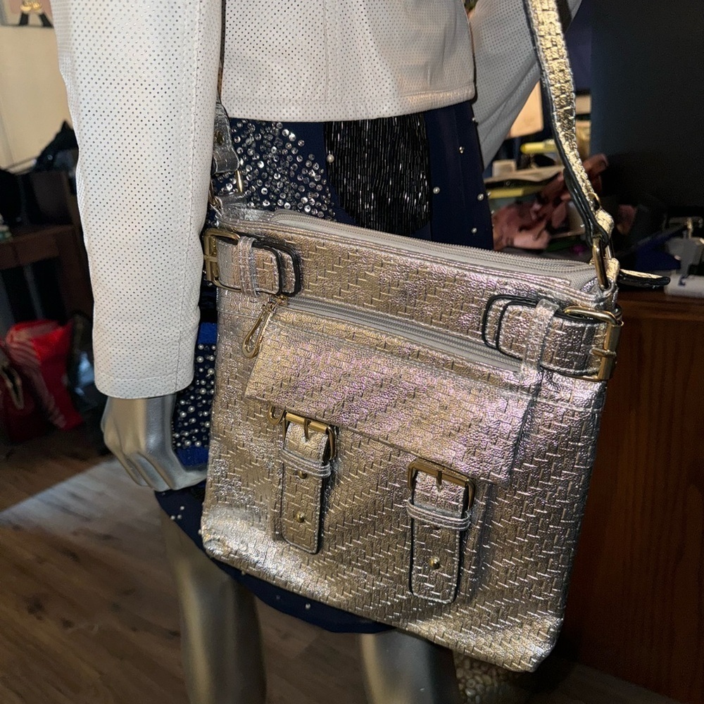 Crossbody bag NEW - Picture 3 of 9
